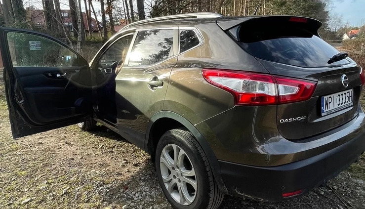 Nissan Qashqai cena 46400 przebieg: 150000, rok produkcji 2014 z Piaseczno małe 379